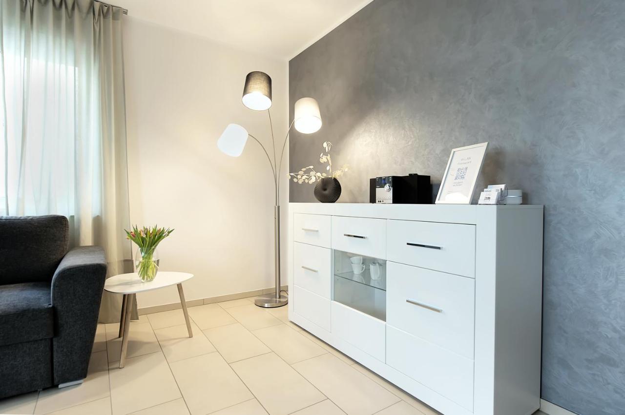 Modern Wohnen I Smart Tv I Terrasse I 2X Parkplatz I 2 Schlafzimmer I 6 Schlafplaetze Bad Oeynhausen Exteriér fotografie