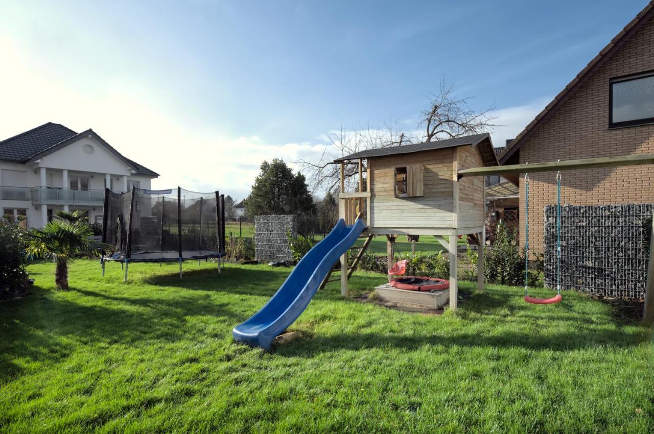 Modern Wohnen I Smart Tv I Terrasse I 2X Parkplatz I 2 Schlafzimmer I 6 Schlafplaetze Bad Oeynhausen Exteriér fotografie